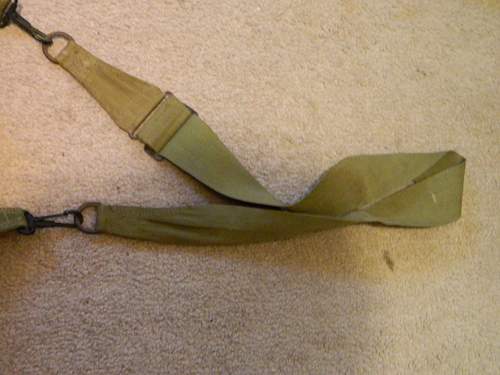 need help with a WWII multi purpose ammo bag