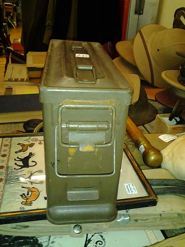 some questions about an ammo can