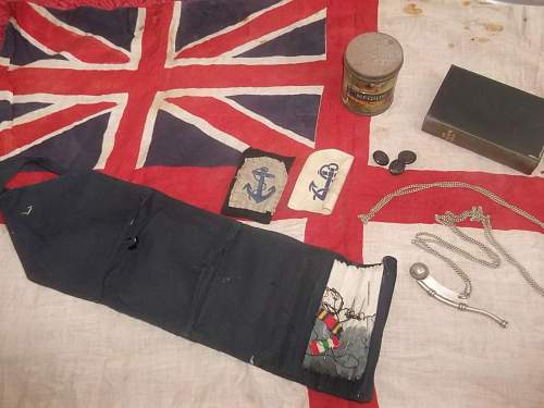 Small Collection of Royal Navy Items