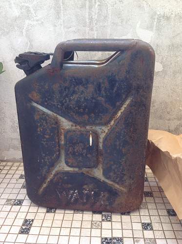 1953 water jerry can for Austin Champ