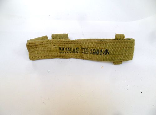 FAKE! Commonly encountered fake markings on British webbing...