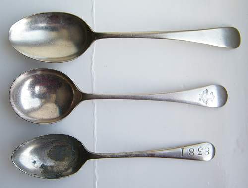 Arrow marked 1942 dated large spoon