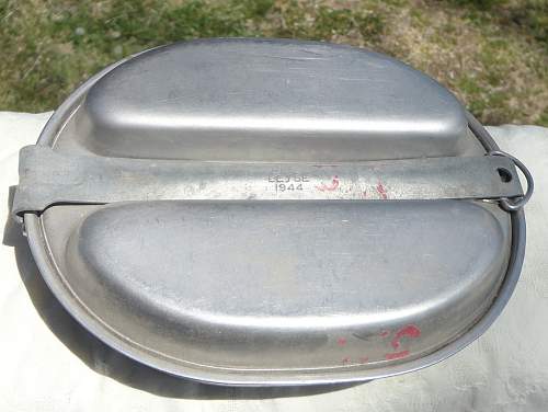 US Mess Kit Dated 1944