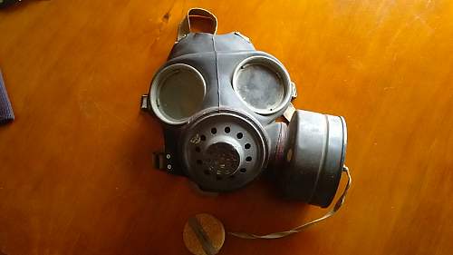 British gas mask