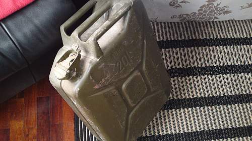 British jerry can 1943