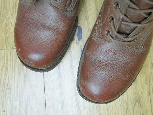 Fur lined boots. Single buckle / Hob nail / Dispatch - Stamped 7 K37 513 A3