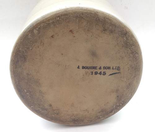 SRD Rum Ration jar 1945 dated