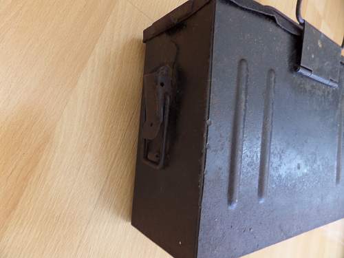 Unknown British Ammo box