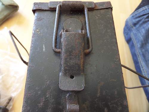 Unknown British Ammo box