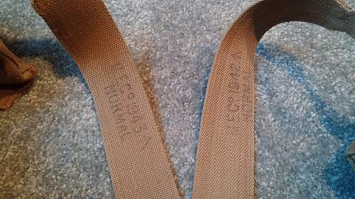 Late War Pattern 1937 Webbing Set in Pictures