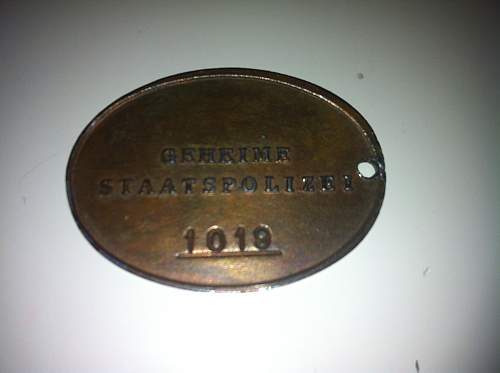 Do these 2 GESTAPO disks look authentic?