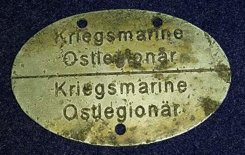 FAKE-Dogtag seller BLUME66 at Ebay.