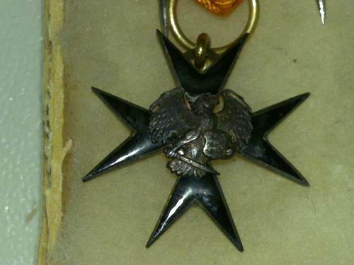 Estonian Order of Eagle Cross 4th Class Miniature