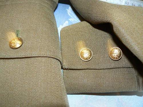 M.36 Estonian Army (Infantry ?) Officer's Garrison Tunic, 100% original Prewar, please ?