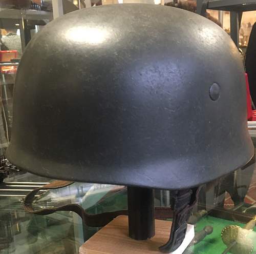 Flat rivets on late war FJ helmet ?