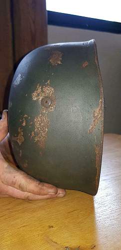 Question for Fallschirmjager helmet m38.