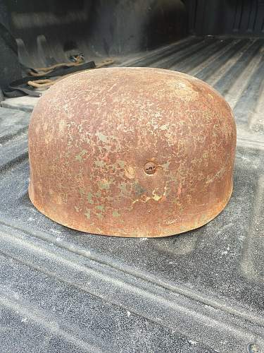 one more Question for Fallschirmjäger Helmet M38