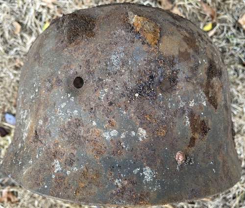 Authentic M38 paratrooper helmet shell?