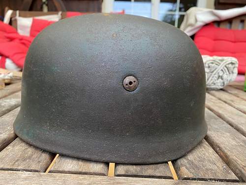 Could you help me for a M38 Fallshirm helmet identification ?