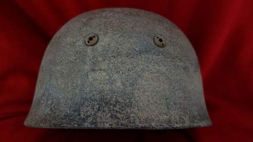 Fallschirmjäger helmet