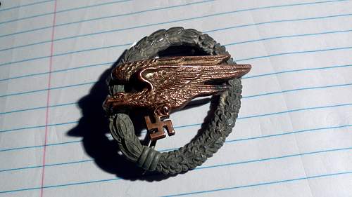 Luftwaffe Fallschirmschützenabzeichen Badge Real?