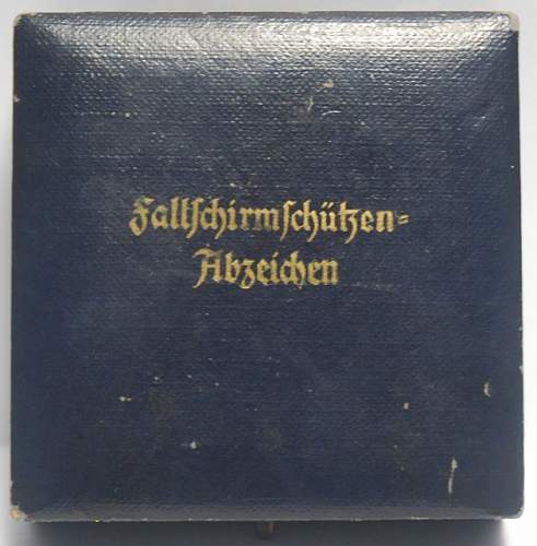 Fallschirmschützenabzeichen der Luftwaffe - imme and sohn in case and cloth badge