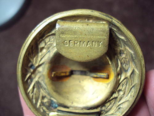 German Belt Buckle Musicians ??