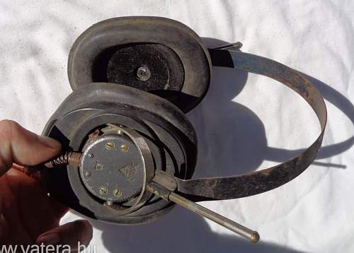 Type-A headphone 1943