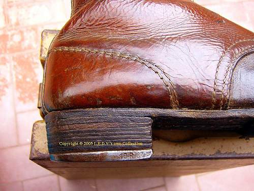 A guide to the German Footwear of WW2:(1) 1945-dated M37 Low Boot