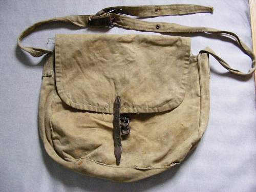 Unknown napsack/bread type bag