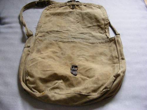 Unknown napsack/bread type bag