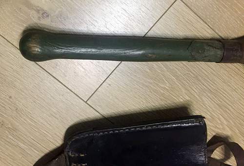 Is this ww1 german shovel