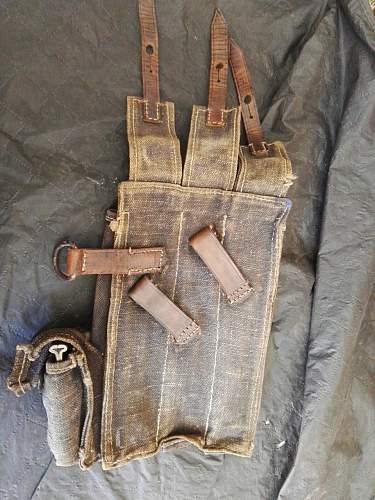 MP40 Pouches - Help Needed!