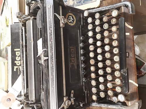 SS type writer fake or real