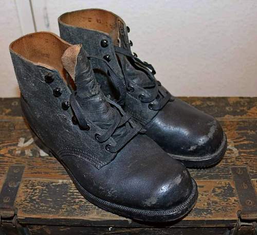 WW2 German Wehrmacht  low ankle boots?