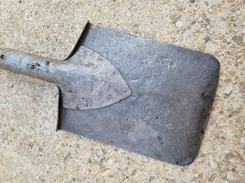 Enders entrenching tool WW2 ?