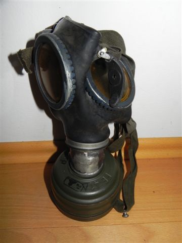 Opinion about German Gas Mask &amp; Cannister