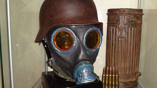 Opinion about German Gas Mask &amp; Cannister