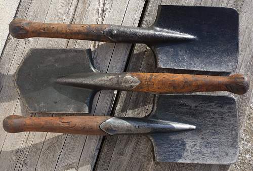 Help identifying military shovel, german?