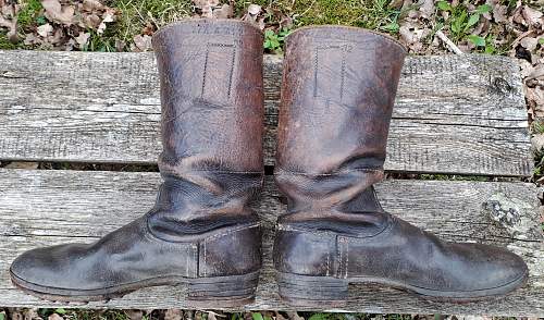 WW2 german soldiers jackboots (Marschstiefel). Producers stamp ID?