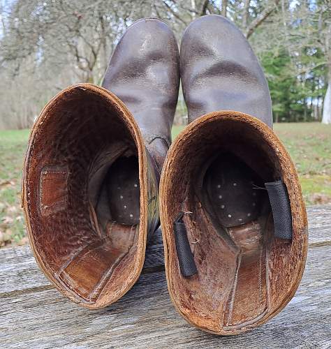 WW2 german soldiers jackboots (Marschstiefel). Producers stamp ID?