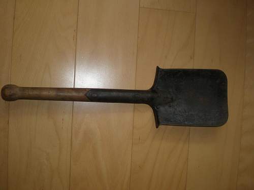 German spaten (shovel) WW2 or Post-war??