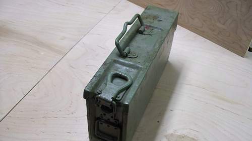 MG Sling and Ammo Tin