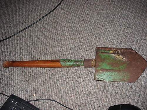 folding shovel