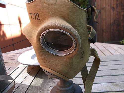 My Early Gas Mask Canister With Beutewaffen Mask