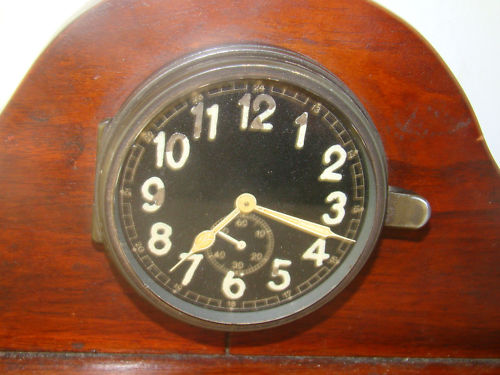 luftwaffe clock out of  plane