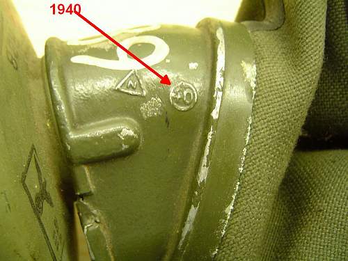 M-38 Gasmask and canister