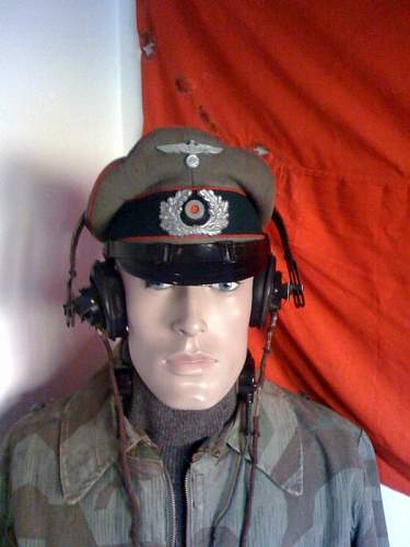 Headset and throat mikes: Luftwaffe or Panzer?