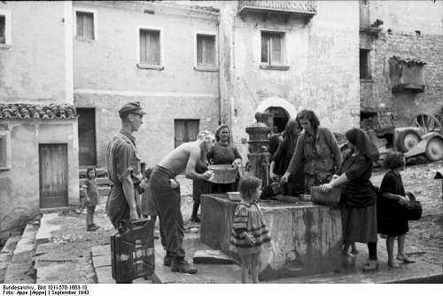 Kanisters of the Wehrmacht