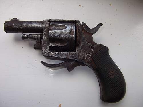 small revolver